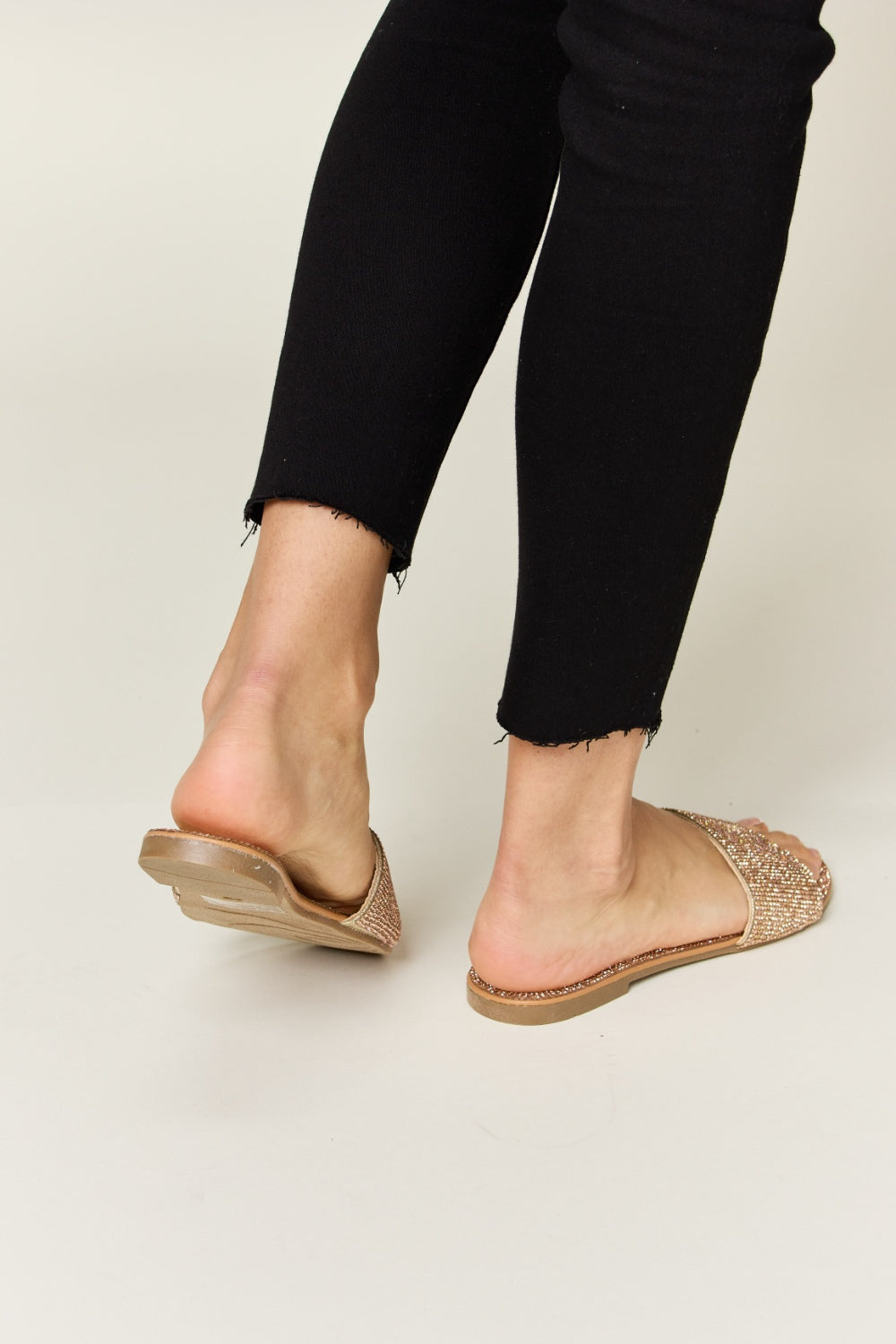 WILD DIVA Rhinestone Open Toe Flat Sandals - House of Binx