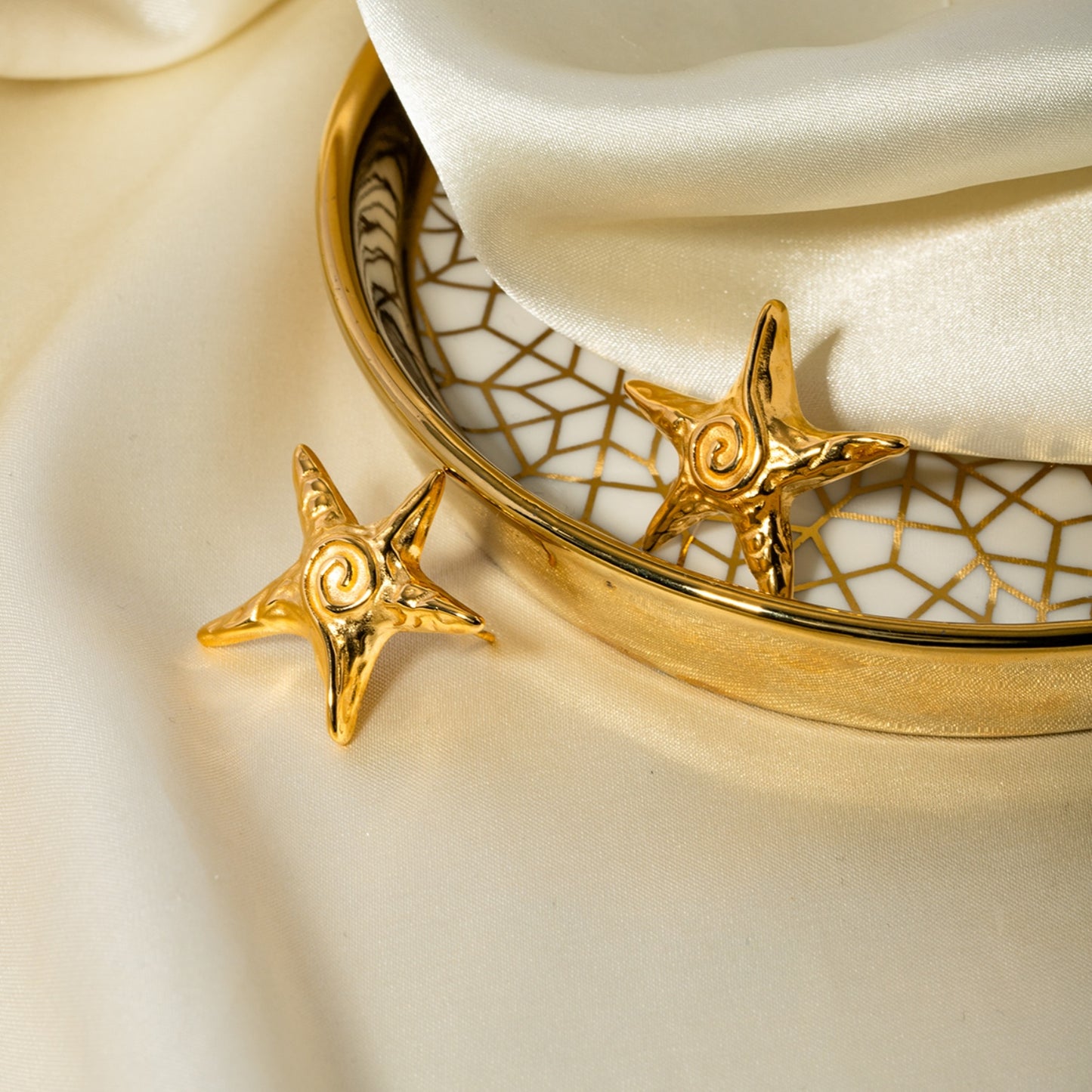 Stainless Steel Star Shape Earrings - House of Binx