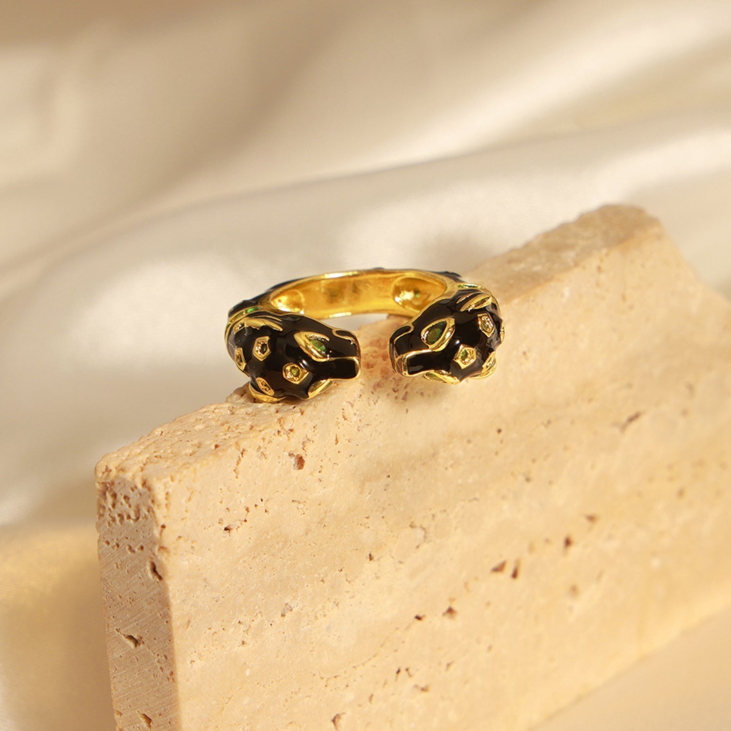 Inlaid Zircon Oil Drip Open Ring - House of Binx