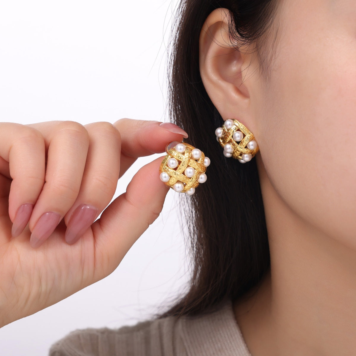 Copper Shell Pearl Stud Earrings - House of Binx