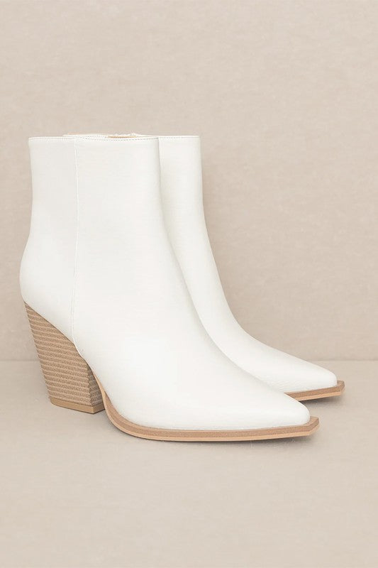 D-SONIA-WESTERN, ANKLE BOOT - House of Binx