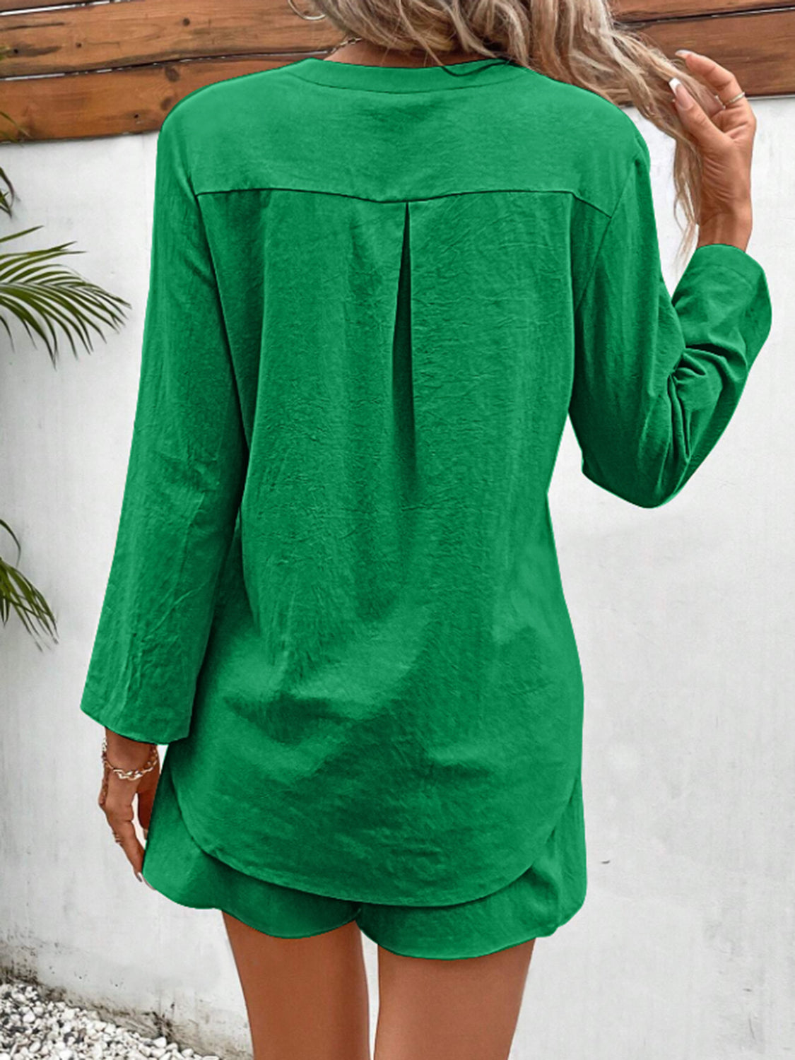 Notched Long Sleeve Top and Shorts Set - House of Binx