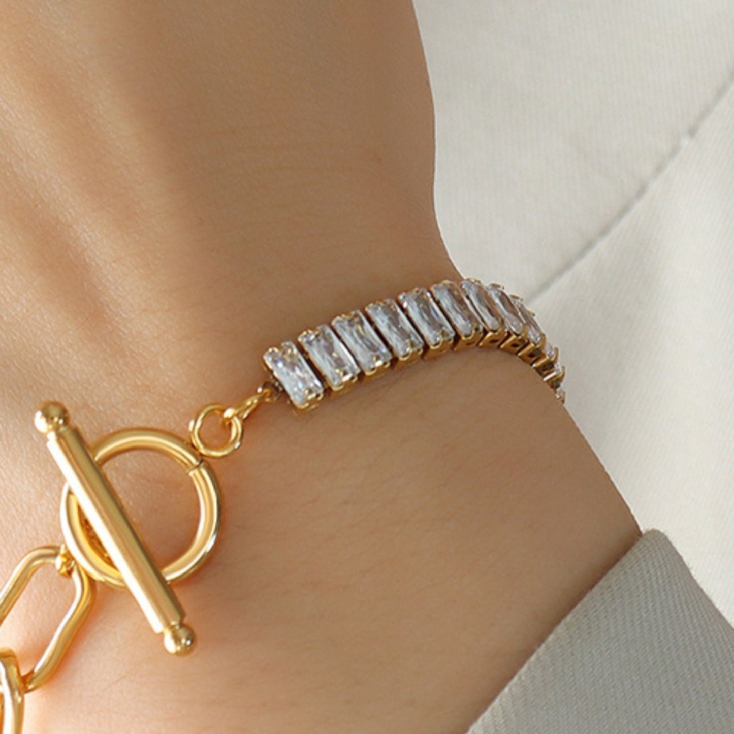Zircon Titanium Steel Closure Bracelet - House of Binx