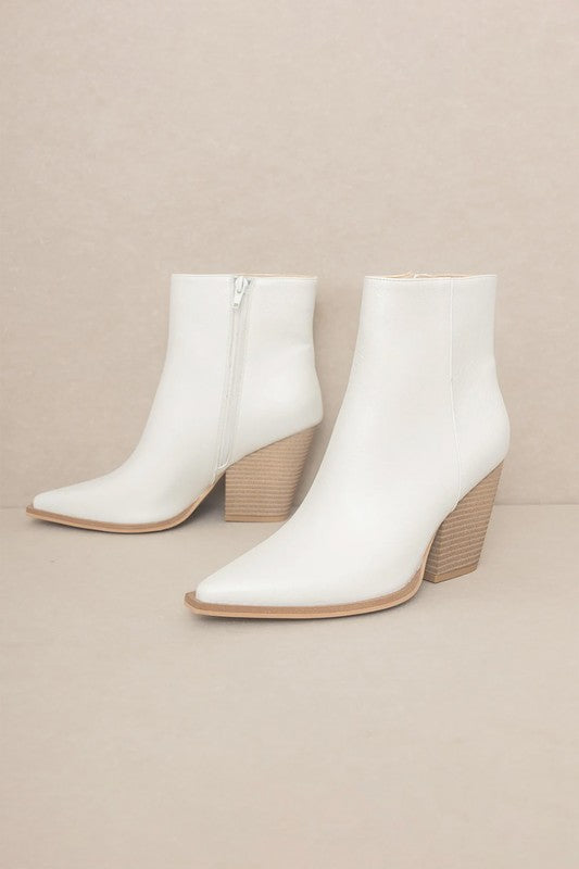 D-SONIA-WESTERN, ANKLE BOOT - House of Binx