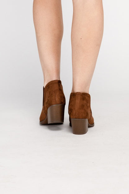 GWEN Suede Ankle Boots - House of Binx 