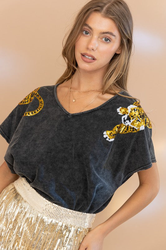 Tiger Sequin Patch T Shirt - House of Binx 