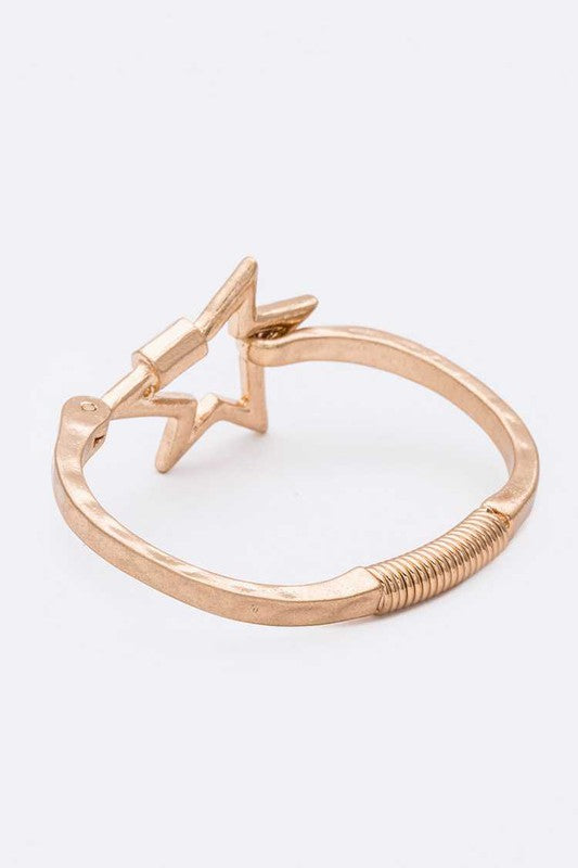 Star Hammered Flex Bangle - House of Binx 