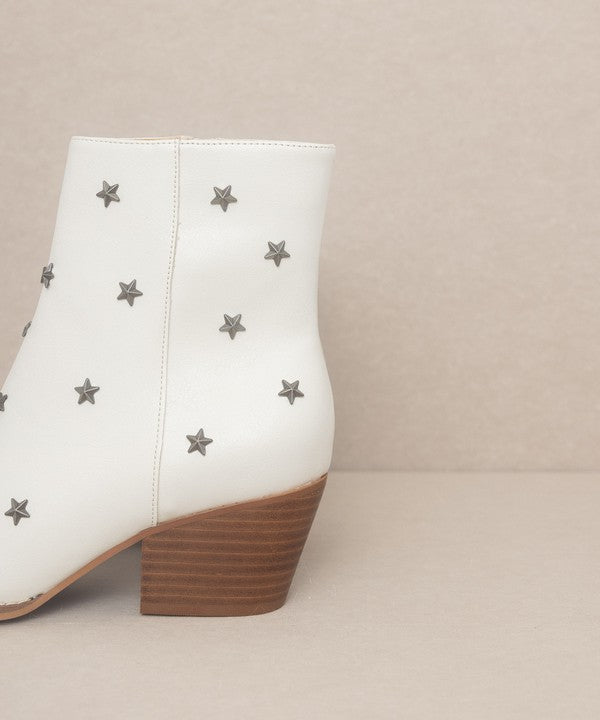 OASIS SOCIETY Ivanna - Star Studded Western Boots - House of Binx 