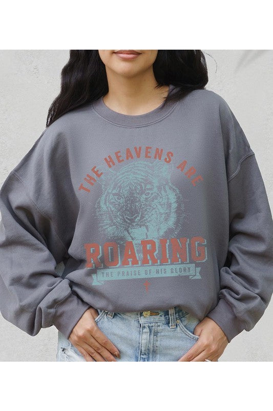 The Heavens Are Roaring Graphic Fleece Sweatshirts - House of Binx 