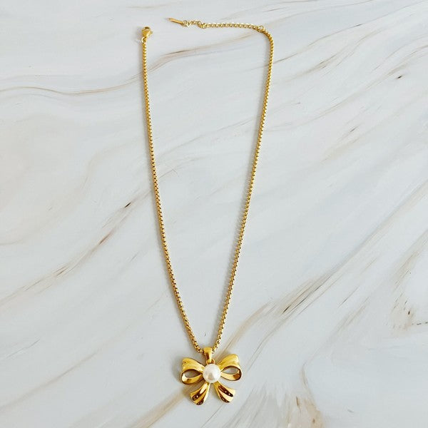 Perfect Bow And Pearl Necklace - House of Binx 