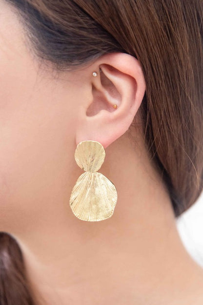 Gold Shell Drop Earrings - House of Binx 