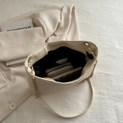 PU Leather Medium Handbag - House of Binx 