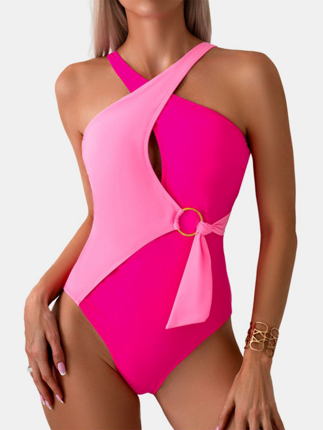 Cutout Contrast Sleeveless One-Piece Swimwear - House of Binx 